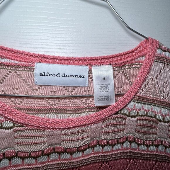 Alfred Dunner Women’s Short Sleeve Crochet Knit Stripe Blouse Size Medium NWOT - Picture 2 of 5